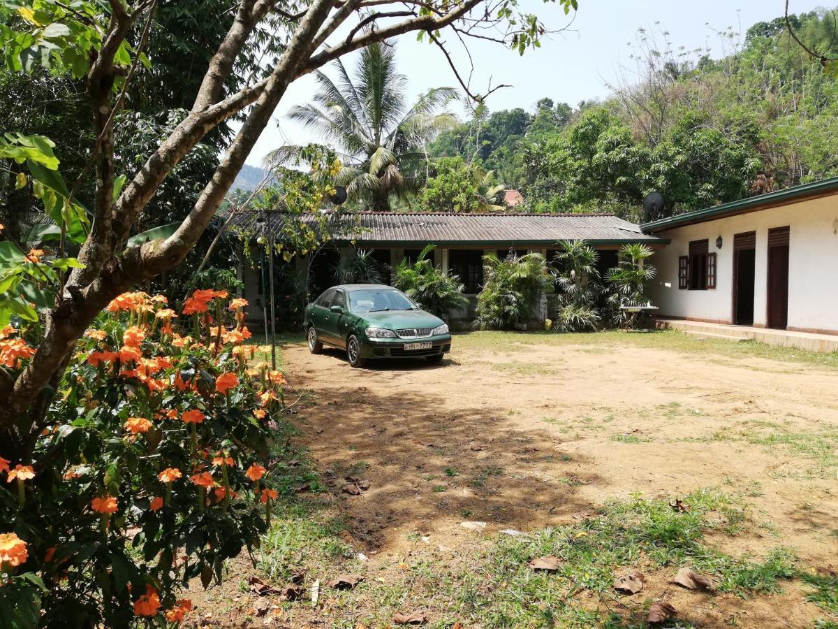 Leaf Guest House Gampola Exteriér fotografie